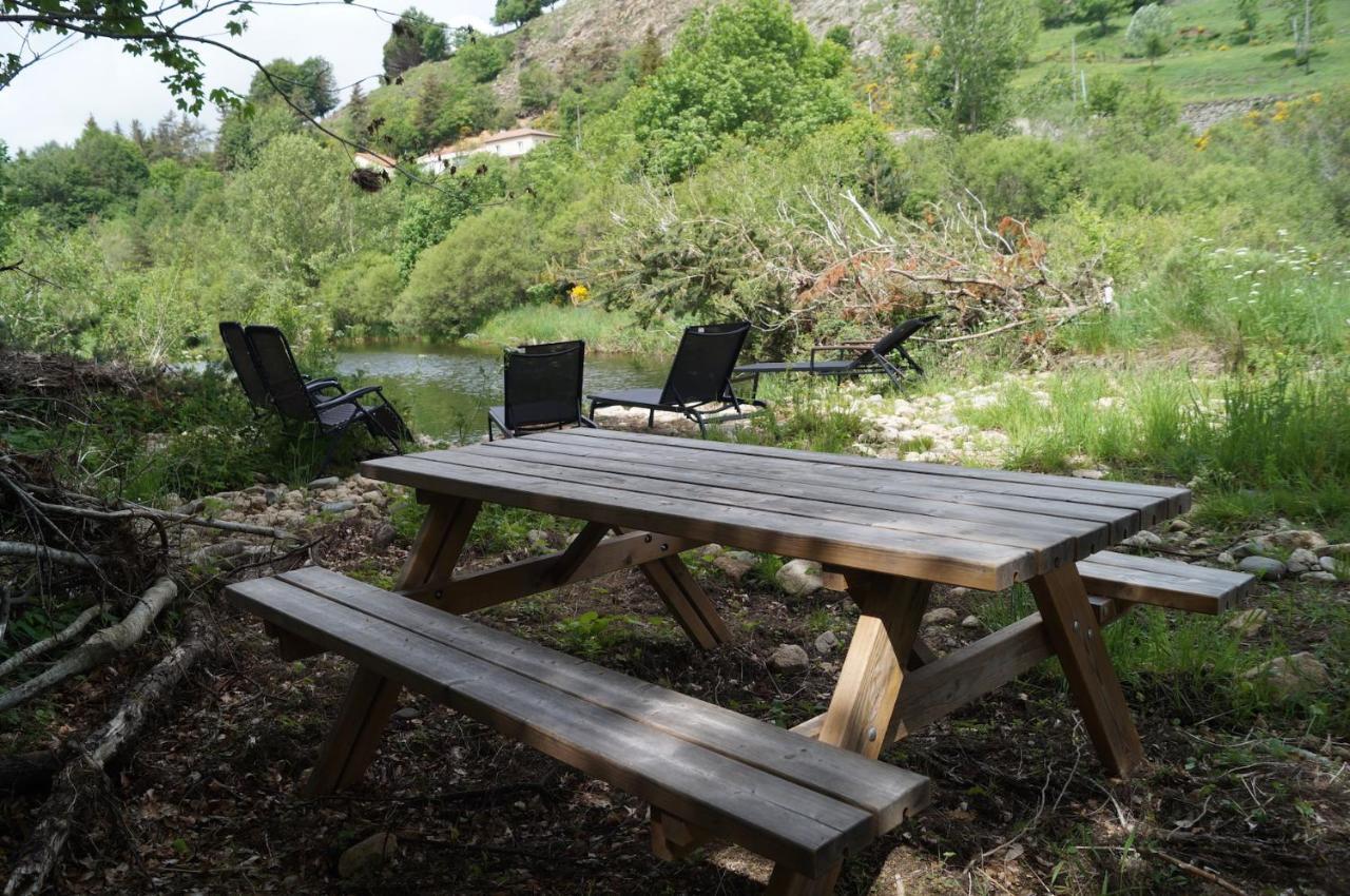 Gite En Ardeche En Face De La Riviere Usclades-et-Rieutord Exterior foto